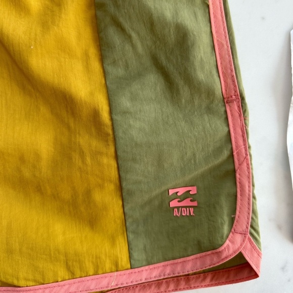 NWT Billabong Windy Trail Technical Shorts - Picture 7 of 11